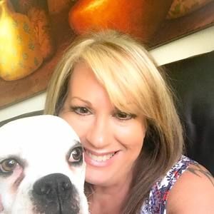 Meet your Posher, Denise